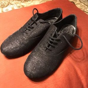 Brand New Gianni Bini Shoes - Size 7